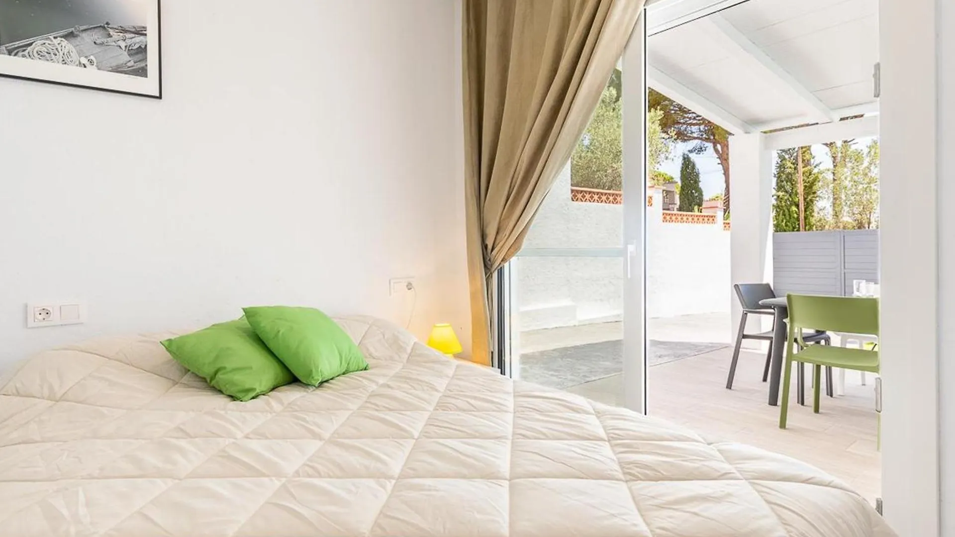 Casa Con Piscina Salada, Aire Acondicionado, Parking Y Wifi En Torroella De Montgri - Es-325-10 Villa